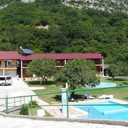 Guest House Jadran Pol Petrovac na moru Exterior foto