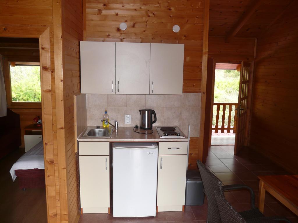 Guest House Jadran Pol Petrovac na moru Exterior foto