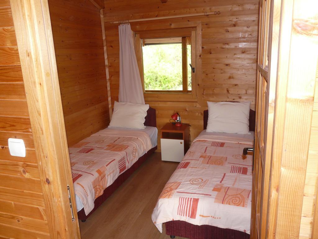 Guest House Jadran Pol Petrovac na moru Exterior foto