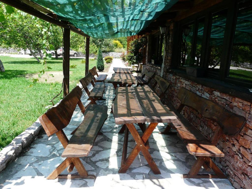 Guest House Jadran Pol Petrovac na moru Exterior foto